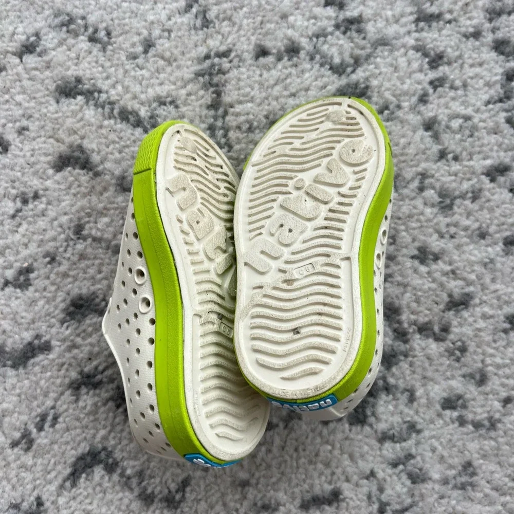 DISNEY NATIVE Star Wars The Mandalorian Kids Grogu Baby Yoda Shoes Size 6C